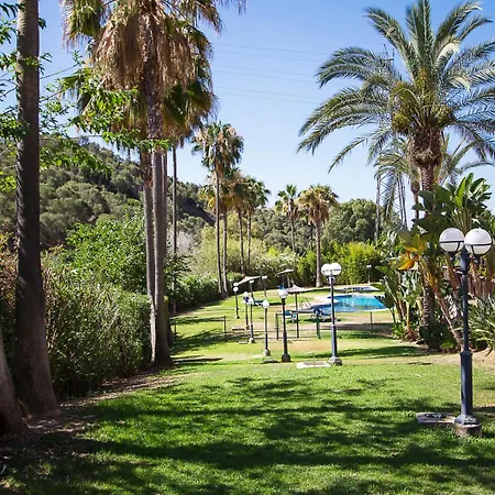 With Solarium In Apartment Marbella