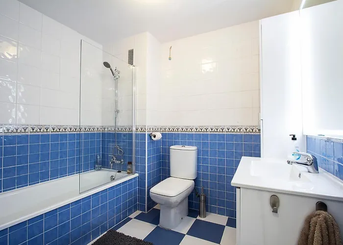 With Solarium In Apartament Marbella